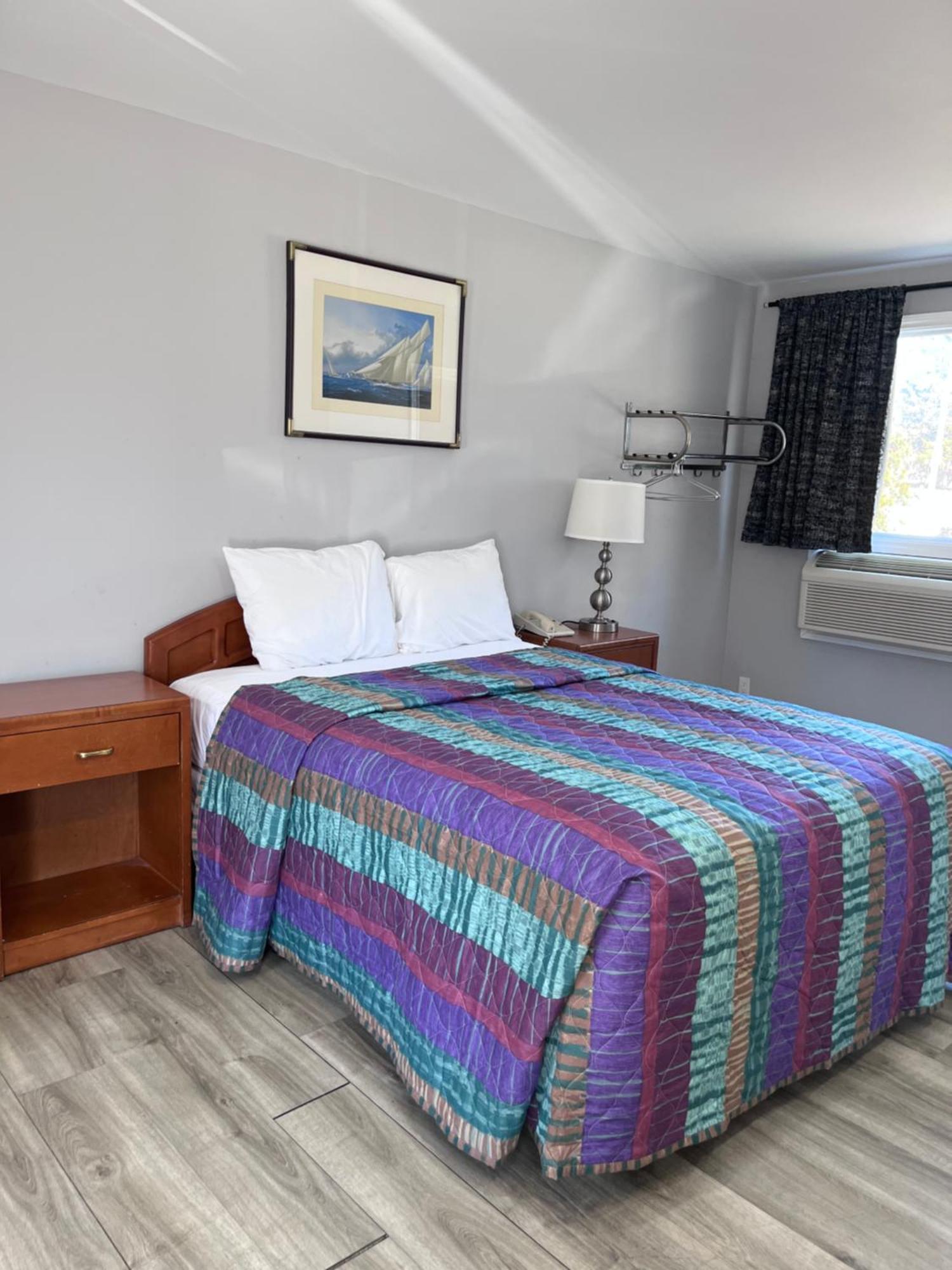 Knights Inn - Park Villa Motel, Midland Eksteriør bilde